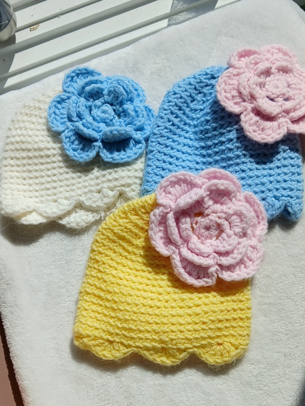 Handmade NEWBORN/INFANT Crochet Beanie Hat + Flower Accent [Set of 3]